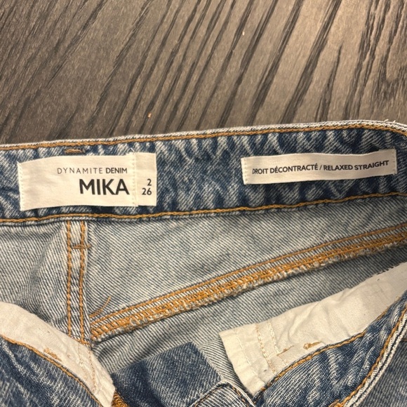 Dynamite | 2 | Mika Relaxed Straight Mid Rise Women's Jeans - Picture 4 of 8
